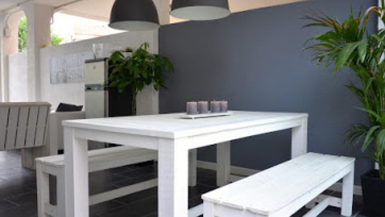 Beach House Castelldefels Bagian luar foto