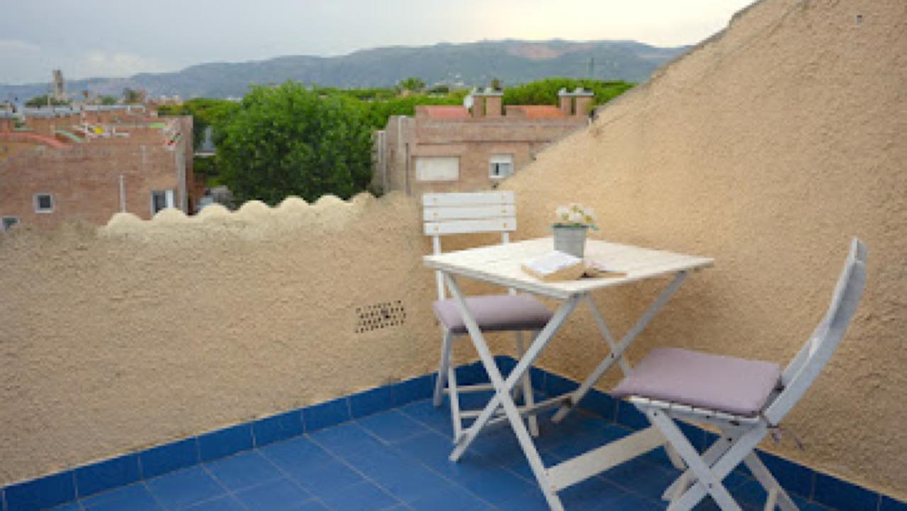 Beach House Castelldefels Bagian luar foto